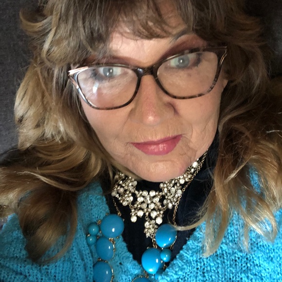 Meet your Posher, Tonya - Picture 3 of 4